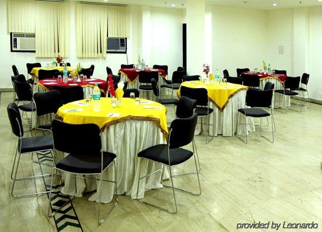 Hotel Shanti Palace West New Delhi Restaurant bilde