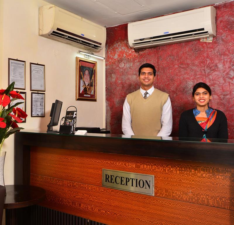 Hotel Shanti Palace West New Delhi Eksteriør bilde